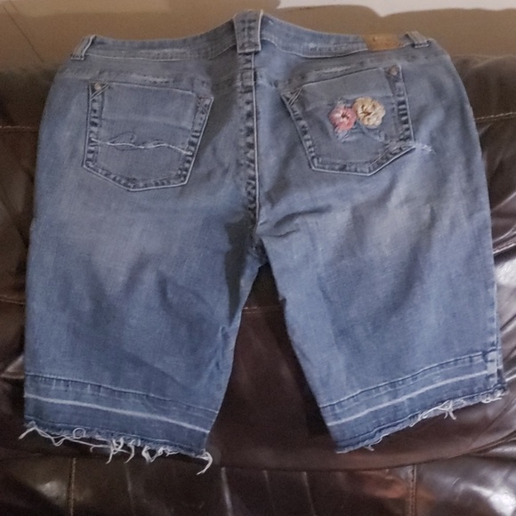 Jean bermuda shorts with embroidery - juniors - Picture 2 of 5